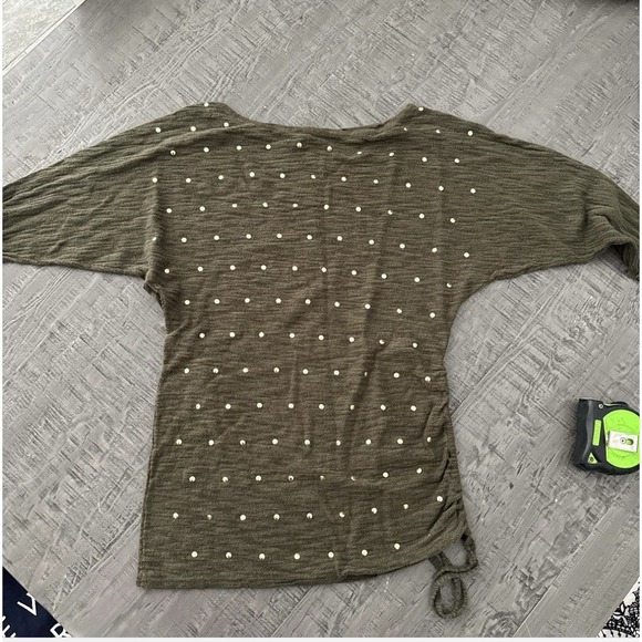 Express Tops - EXPRESS Women Sweater  XS(0-2) Pullover Cotton Rayon‎ Rivet, Boat Neck Green